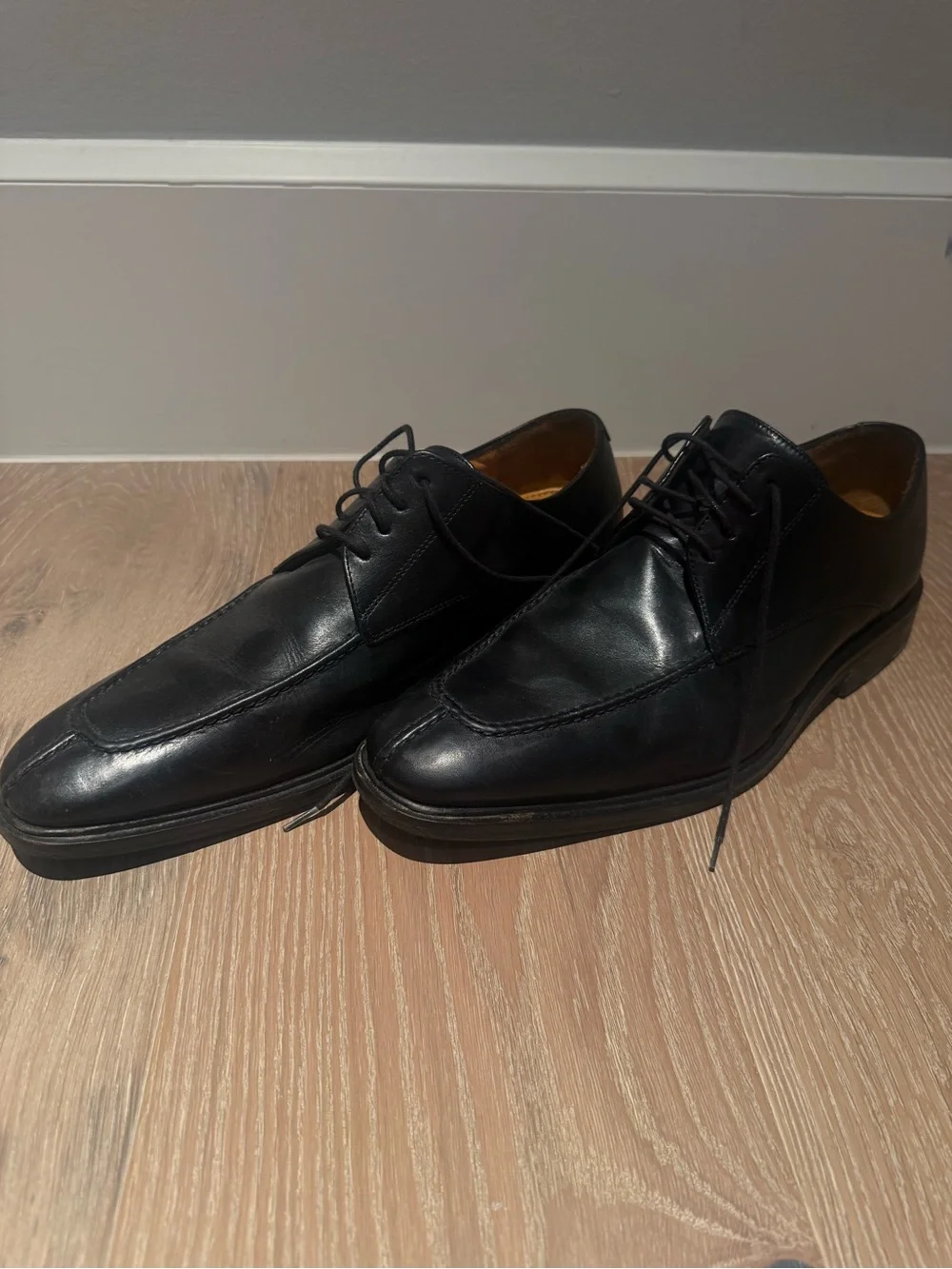 Cole Haan polished black
